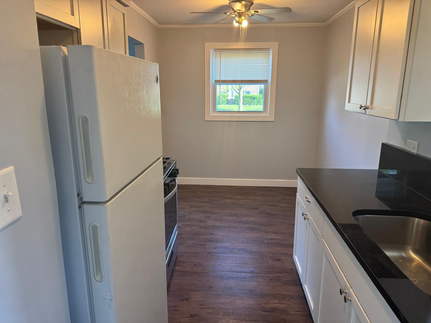 28 W Willow Street Property Photo 14