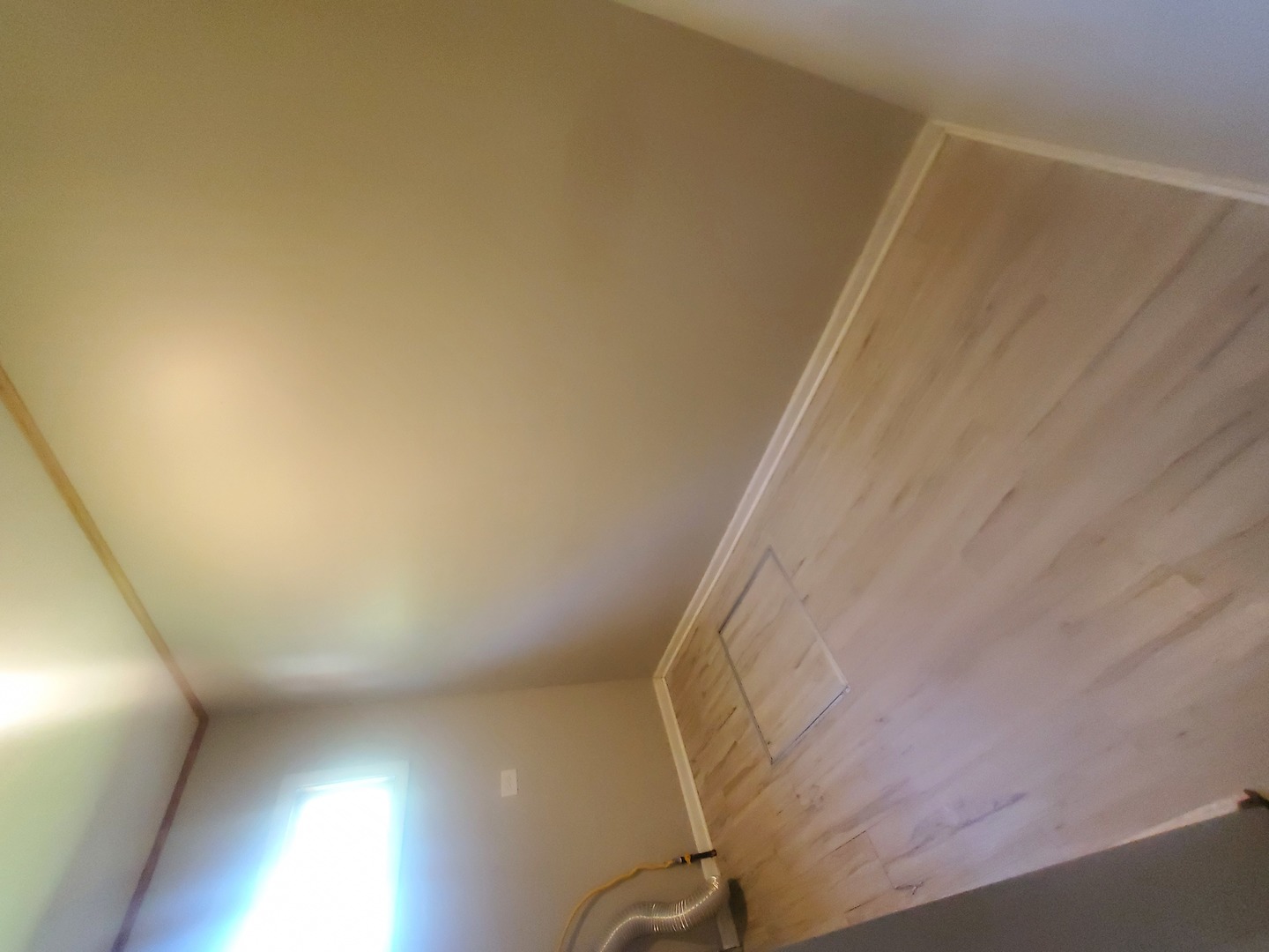 21538 Gailine Avenue Property Photo 9