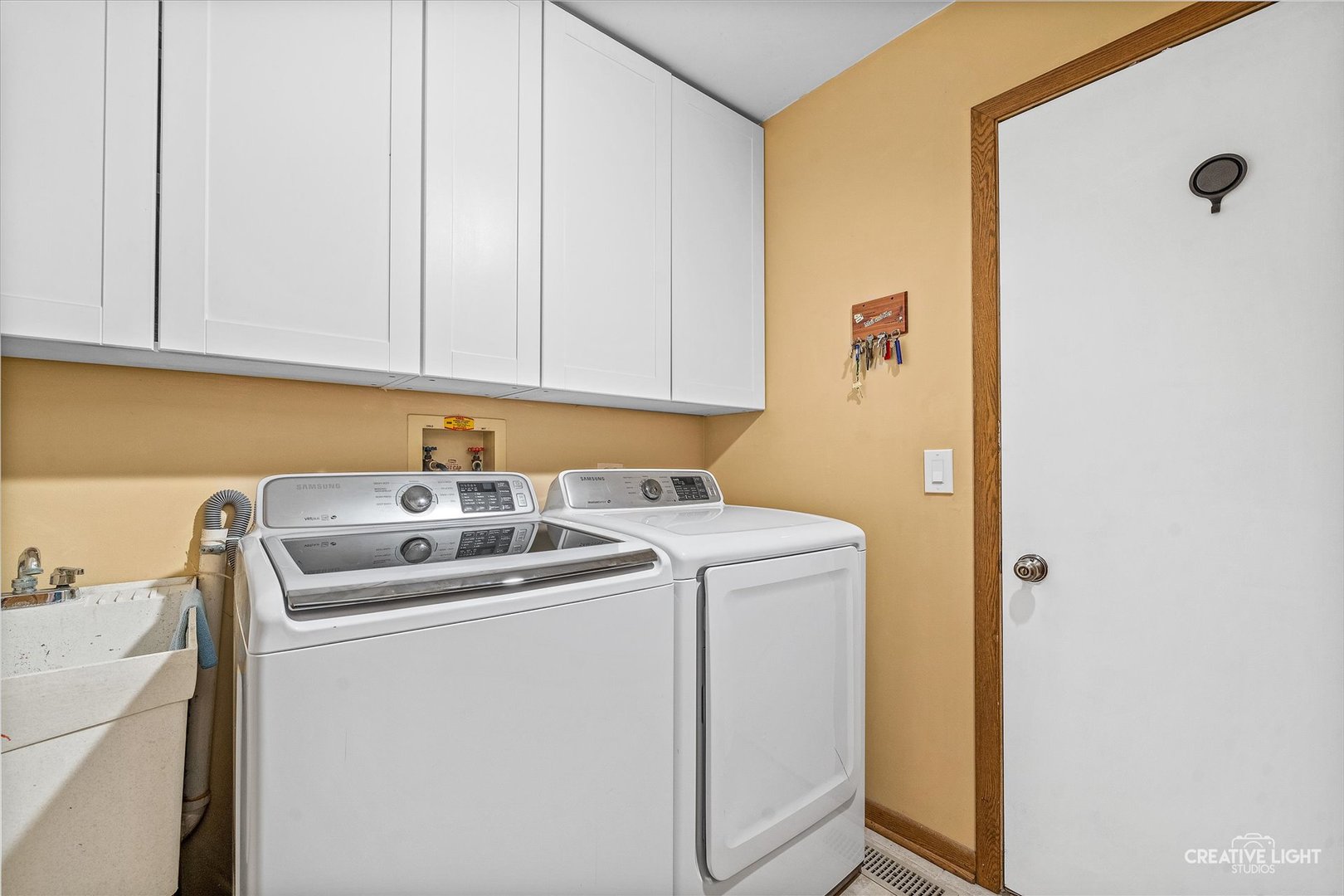 933 Stanton Drive Property Photo 14