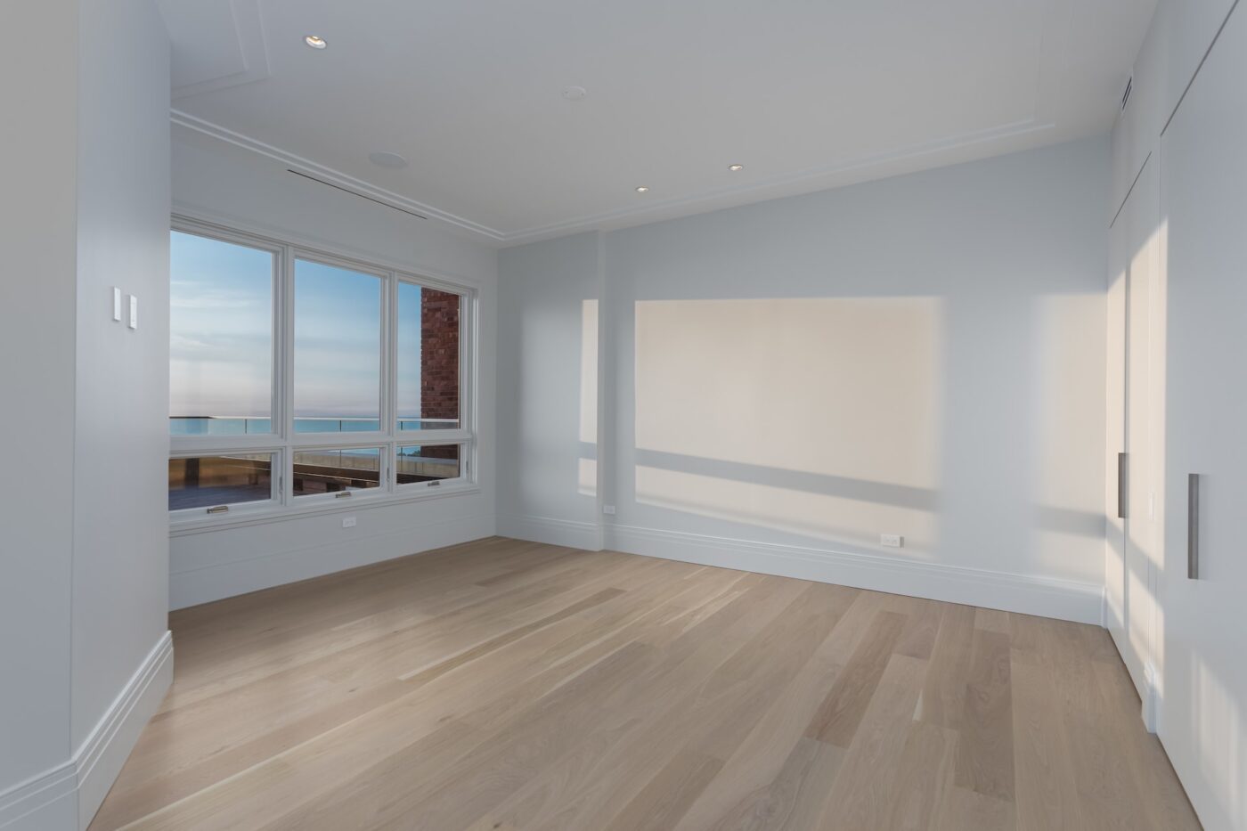 3260 N Lake Shore Drive 18a Property Photo 14