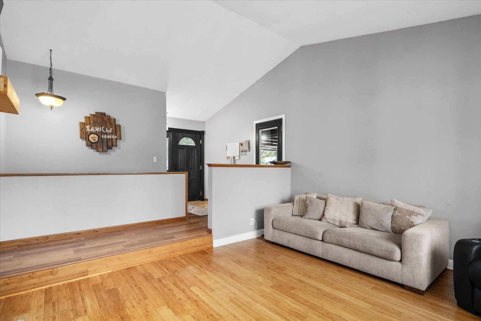 750 Forest Park Drive Property Photo 6