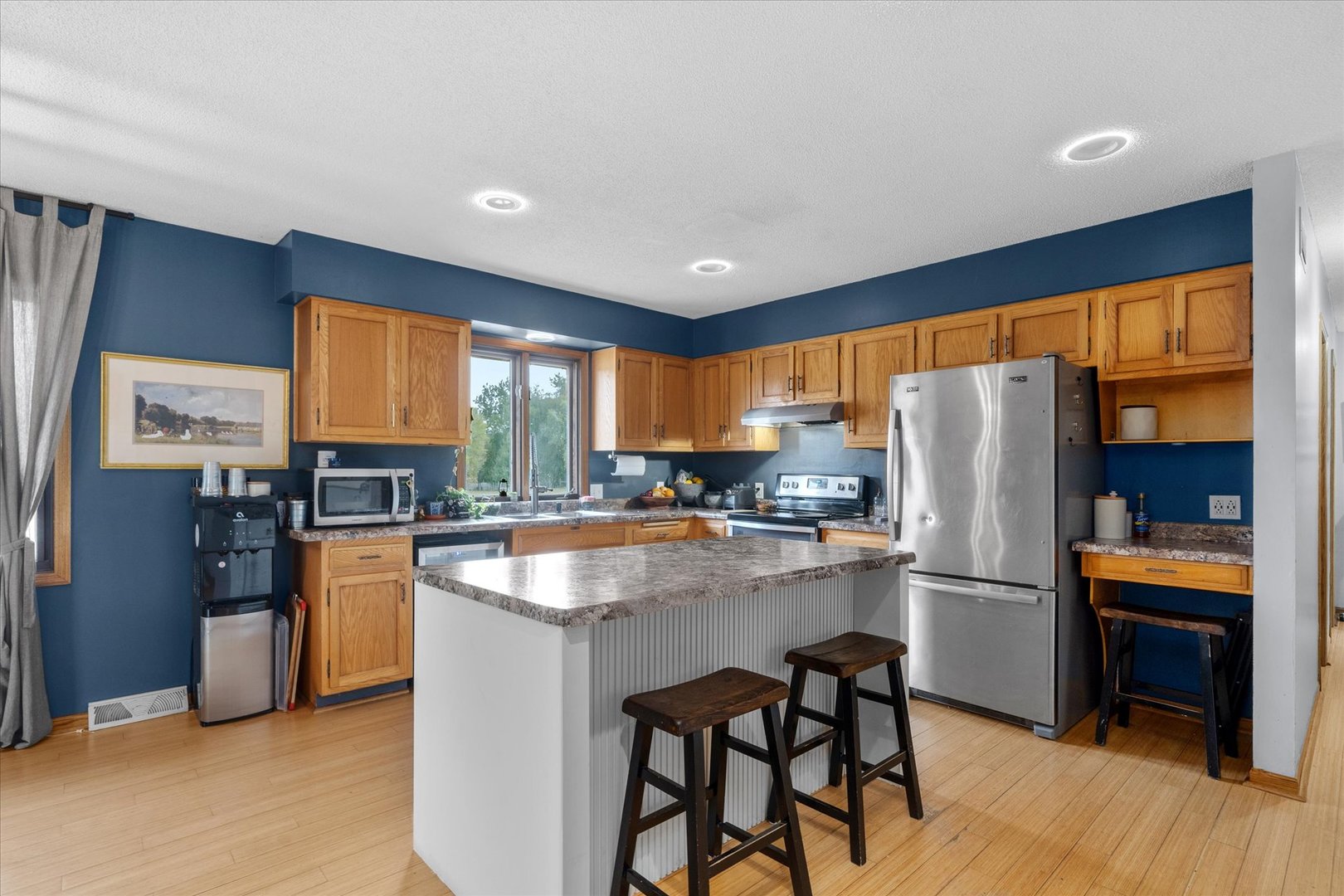 750 Forest Park Drive Property Photo 8