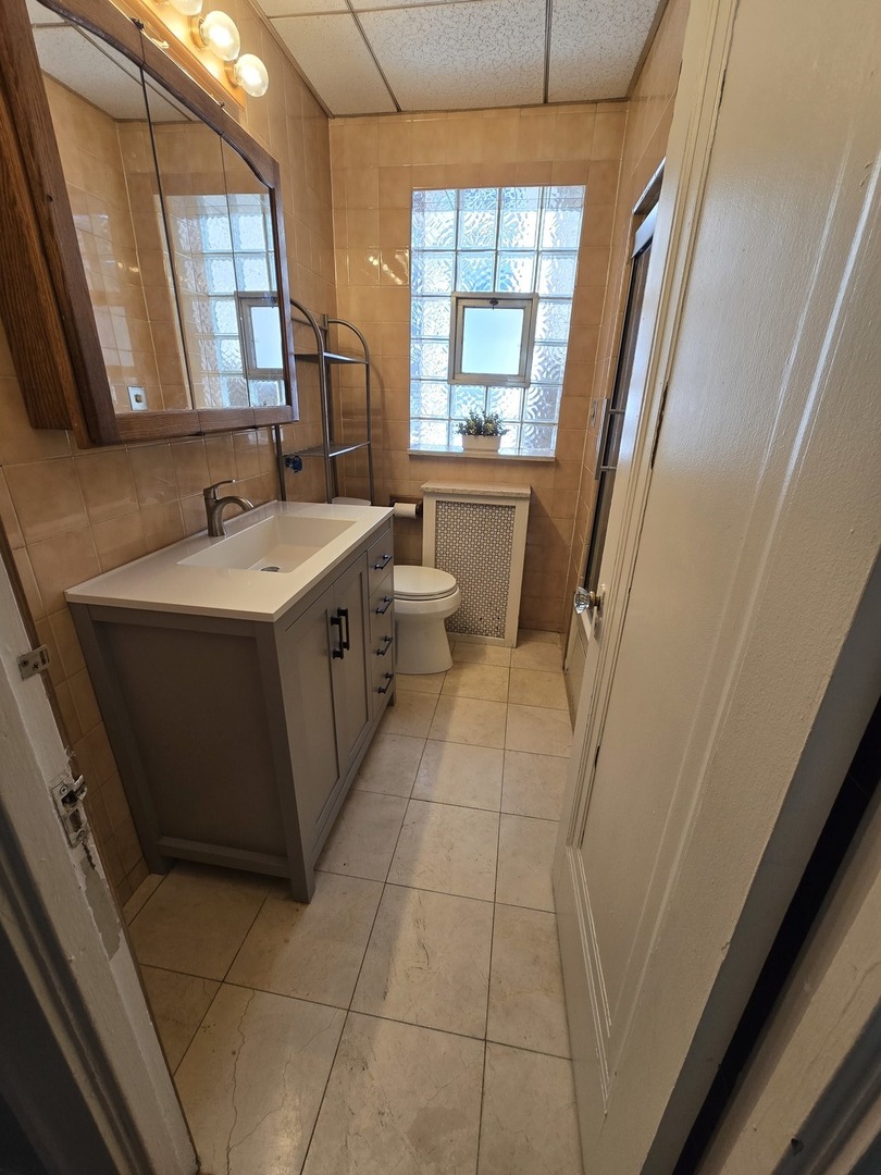 5910 N Campbell Avenue Property Photo 14