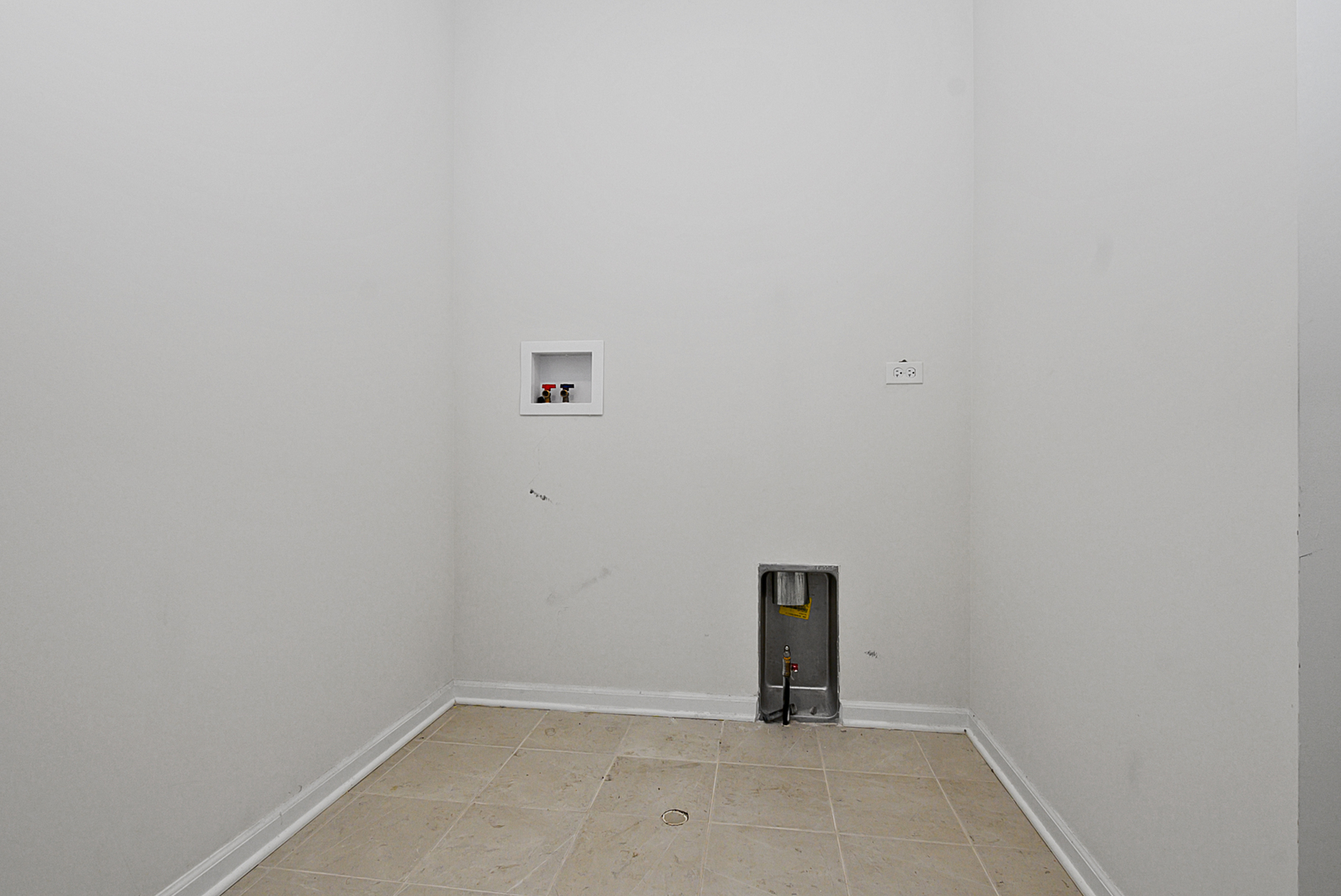 9242 143rd Street Property Photo 15