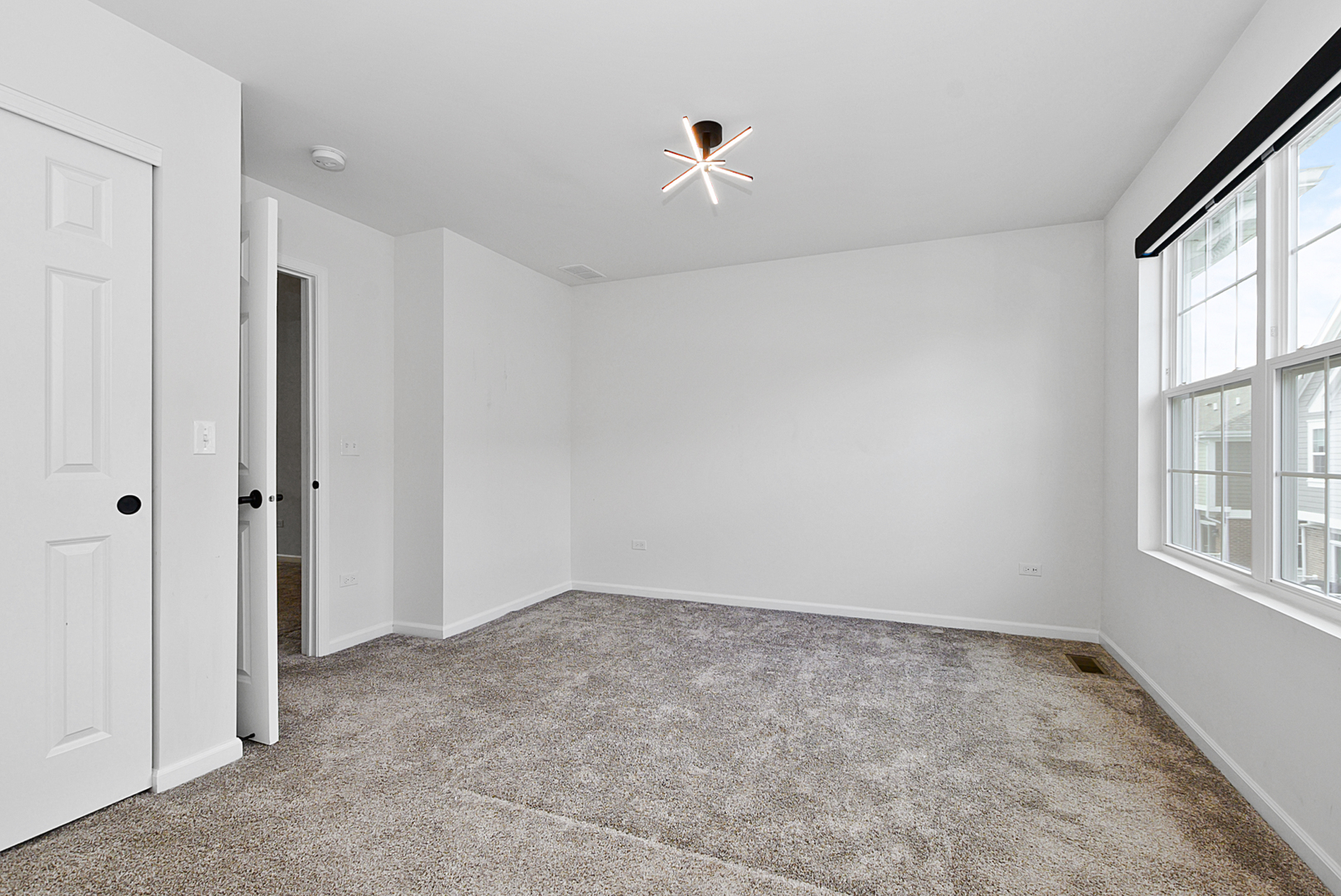9242 143rd Street Property Photo 23