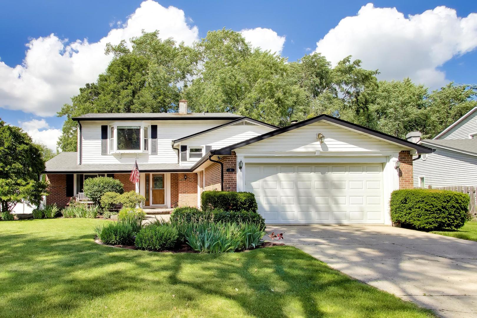 8 Charles Court Property Photo 1