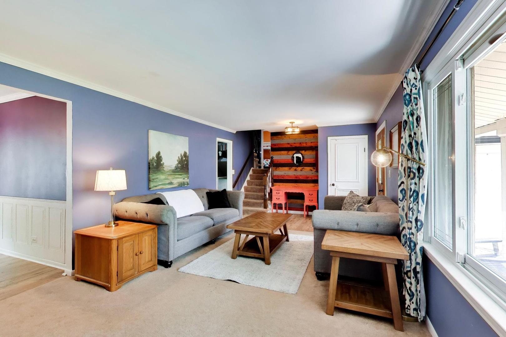 8 Charles Court Property Photo 5