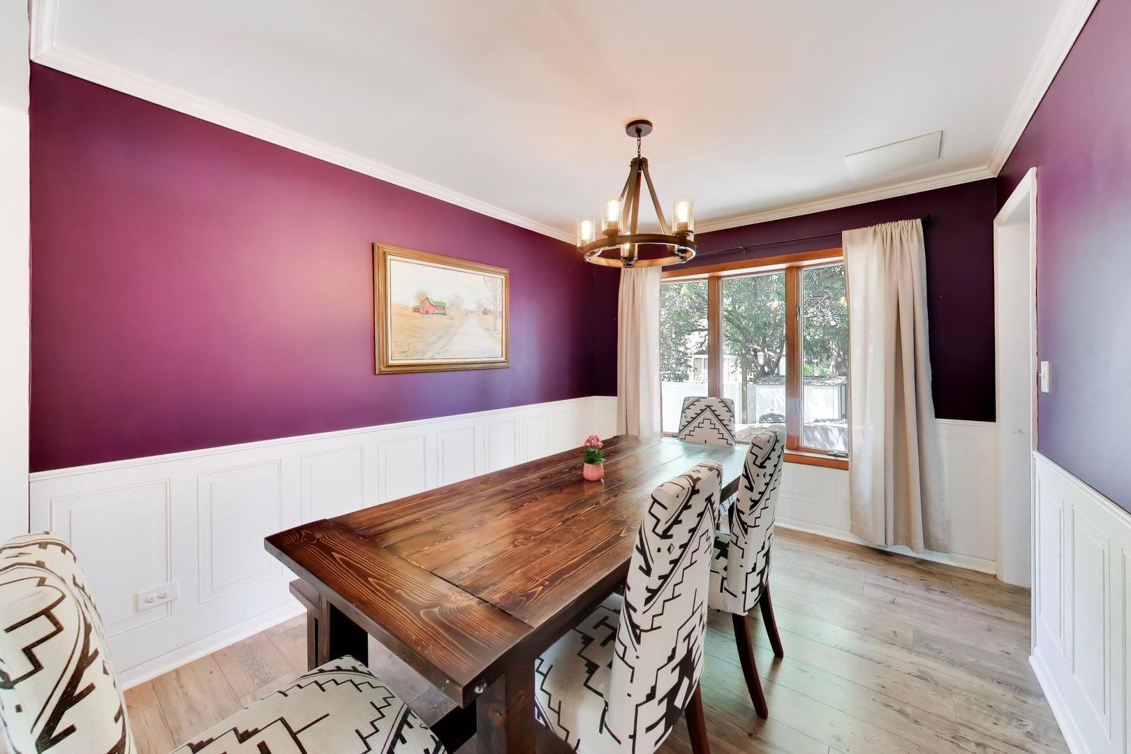 8 Charles Court Property Photo 6