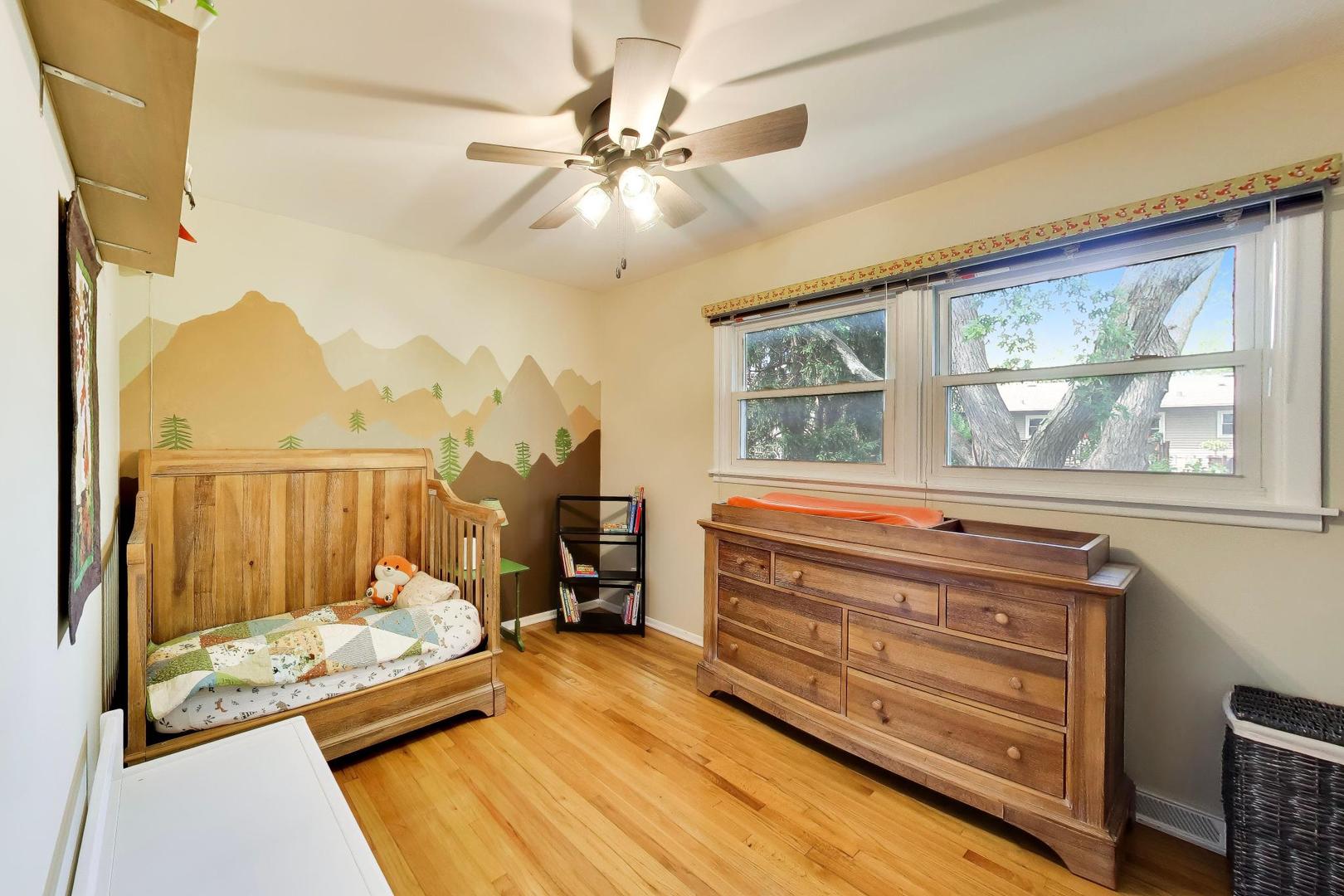 8 Charles Court Property Photo 25