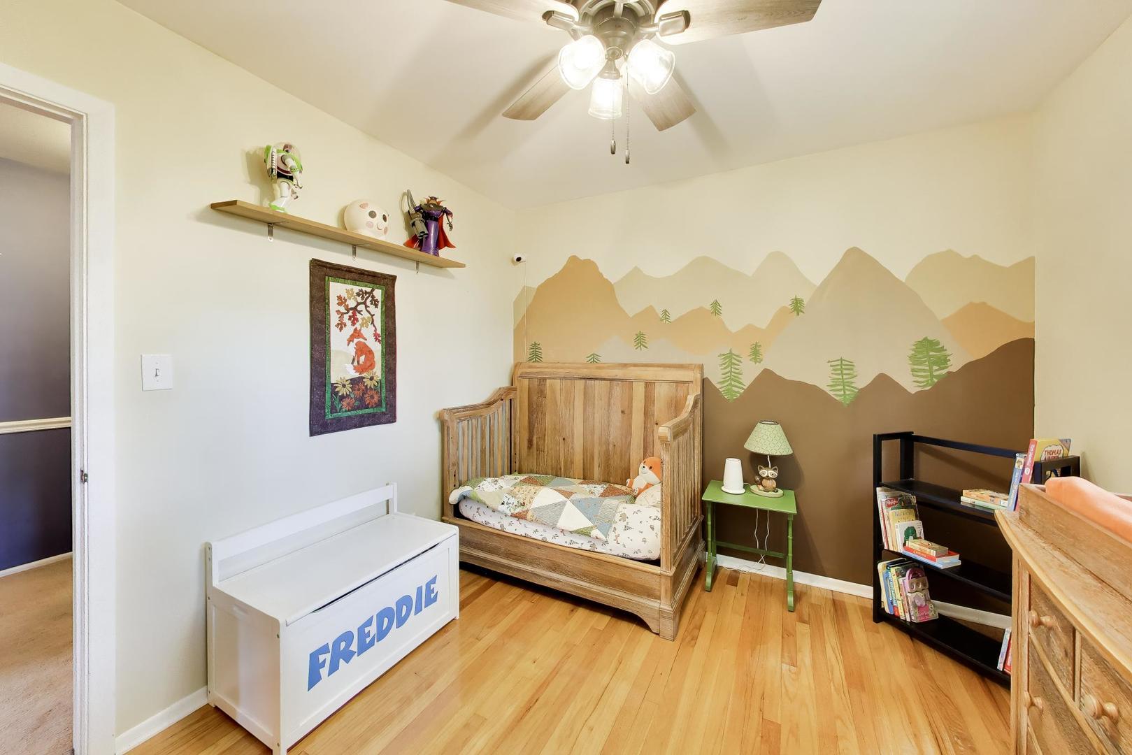 8 Charles Court Property Photo 26
