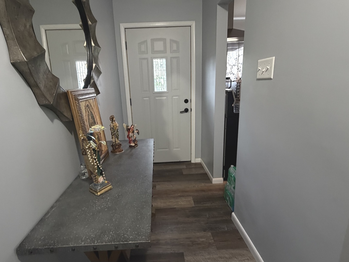 1911 N Hickory Street Property Photo 12