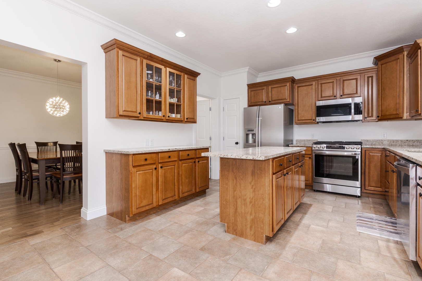 980 Balsam Road Property Photo 14