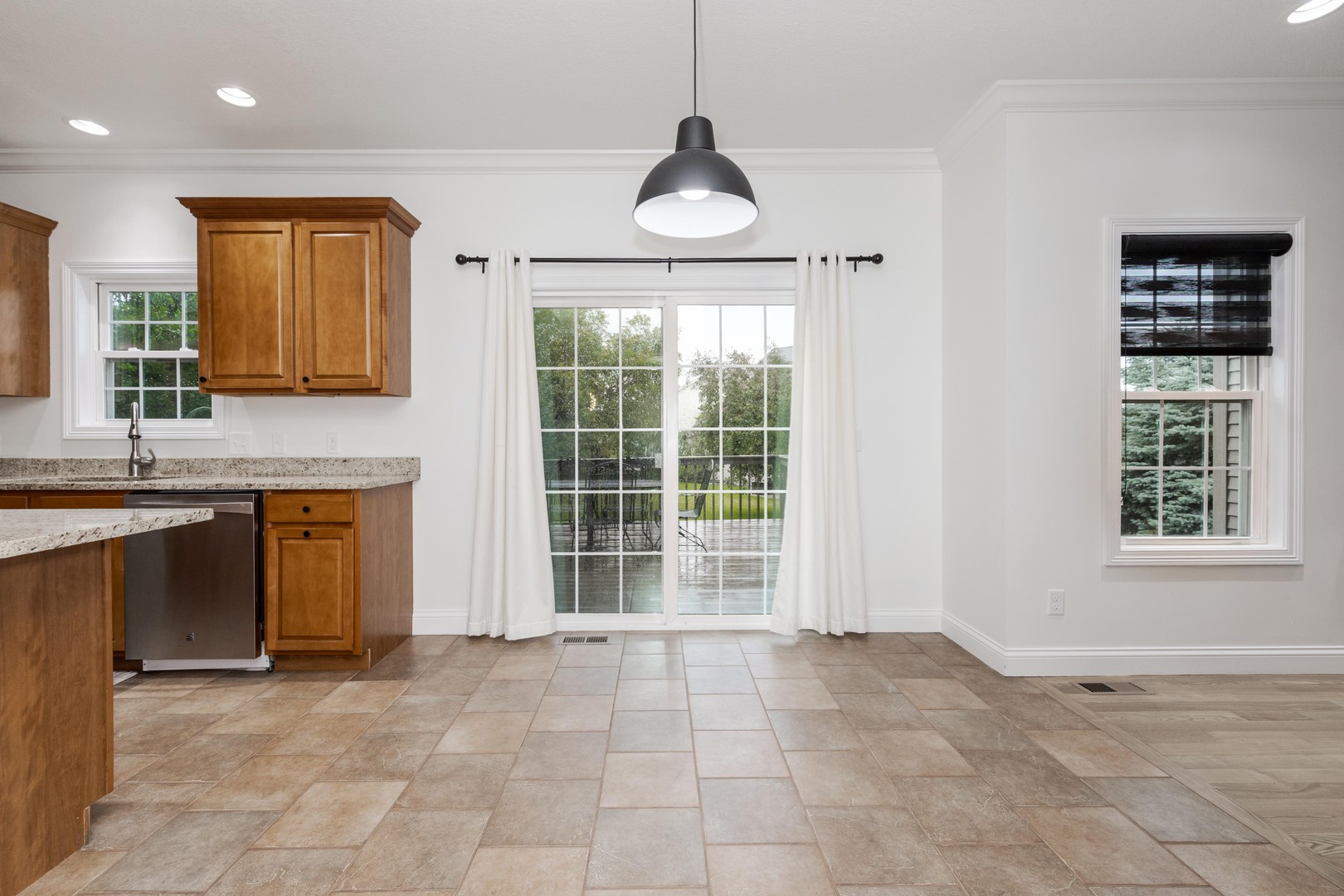 980 Balsam Road Property Photo 15