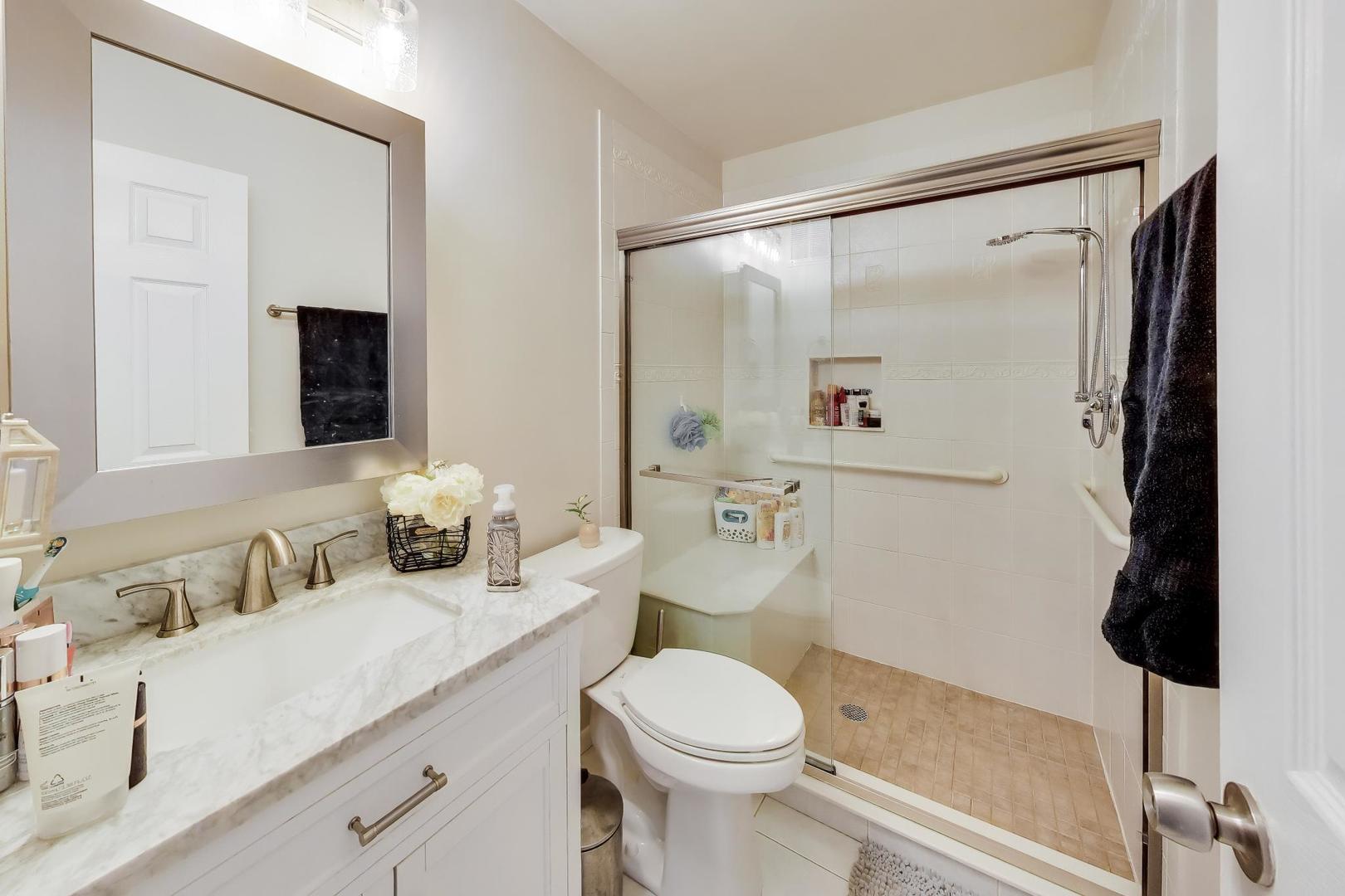445 S Cleveland Avenue 302 Property Photo 15