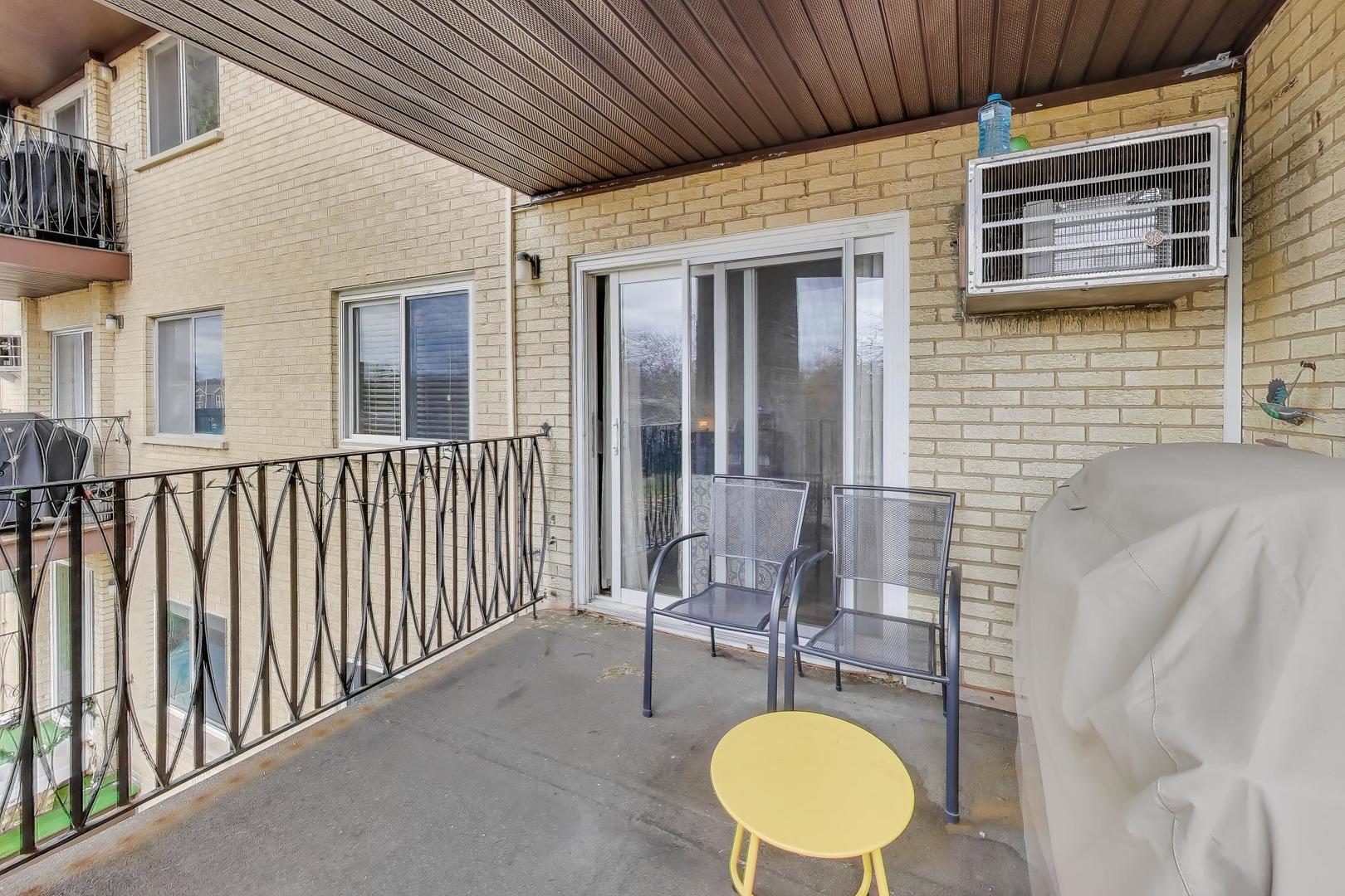 445 S Cleveland Avenue 302 Property Photo 17