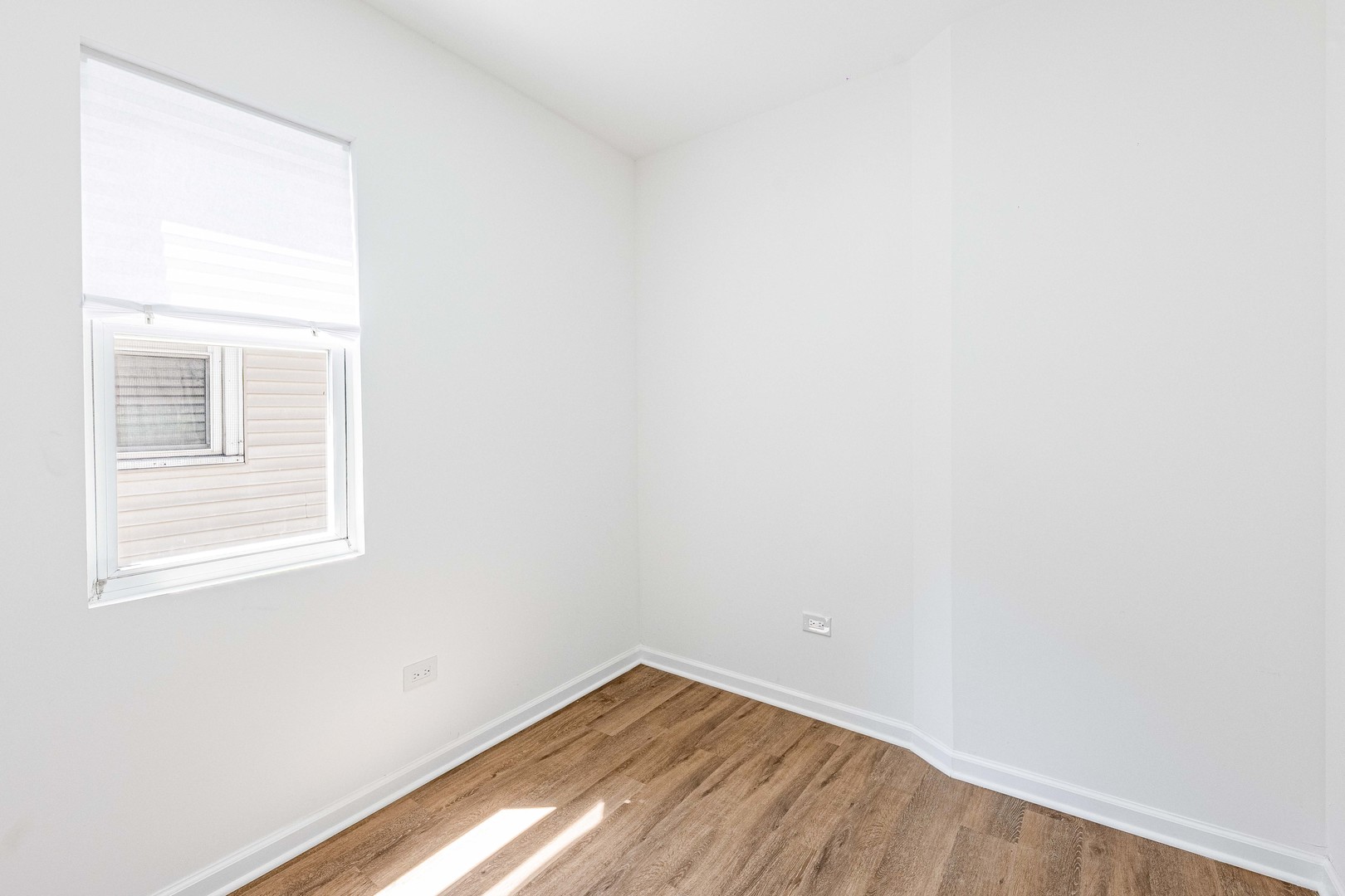 117 E 104th Place Property Photo 12