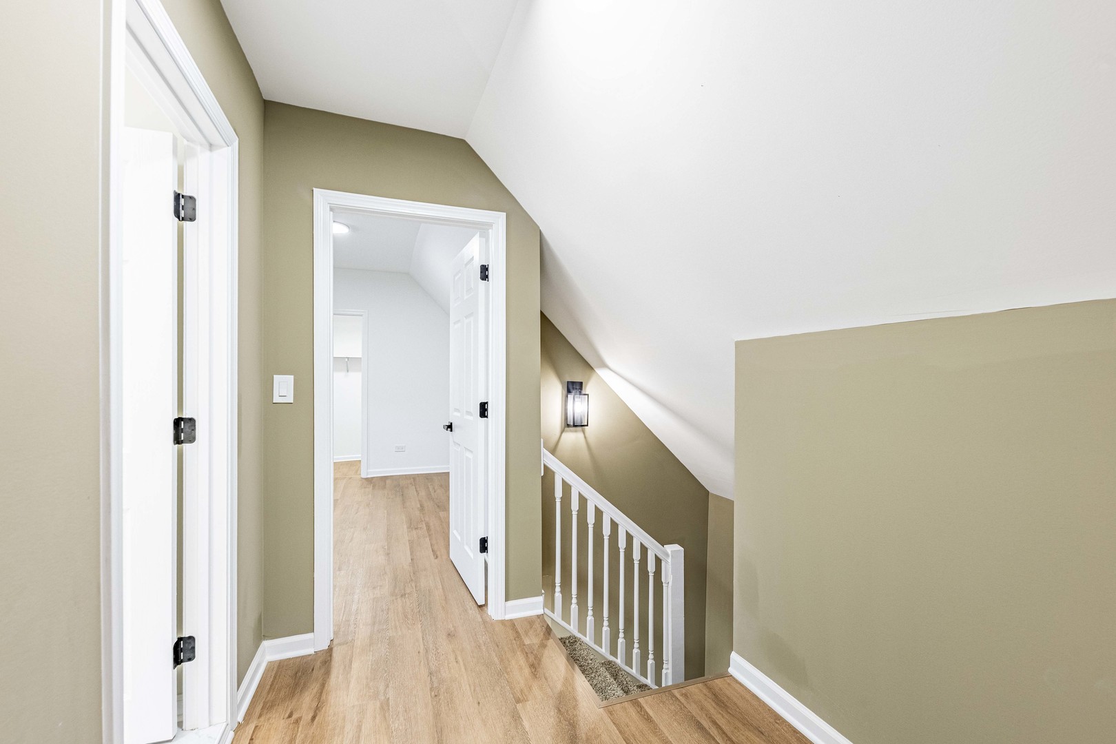 117 E 104th Place Property Photo 14