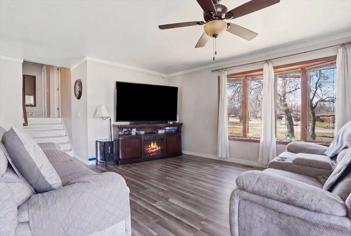 1707 Joanna Avenue Property Photo 3