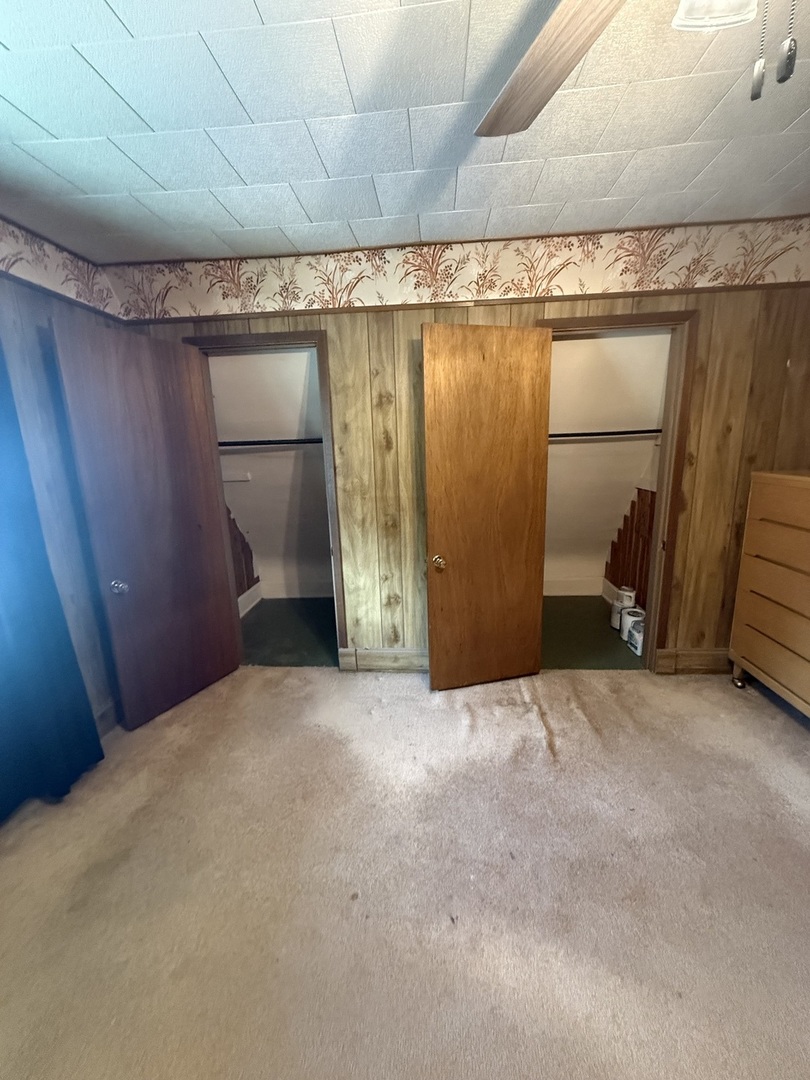 203 E 4th Street Property Photo 9