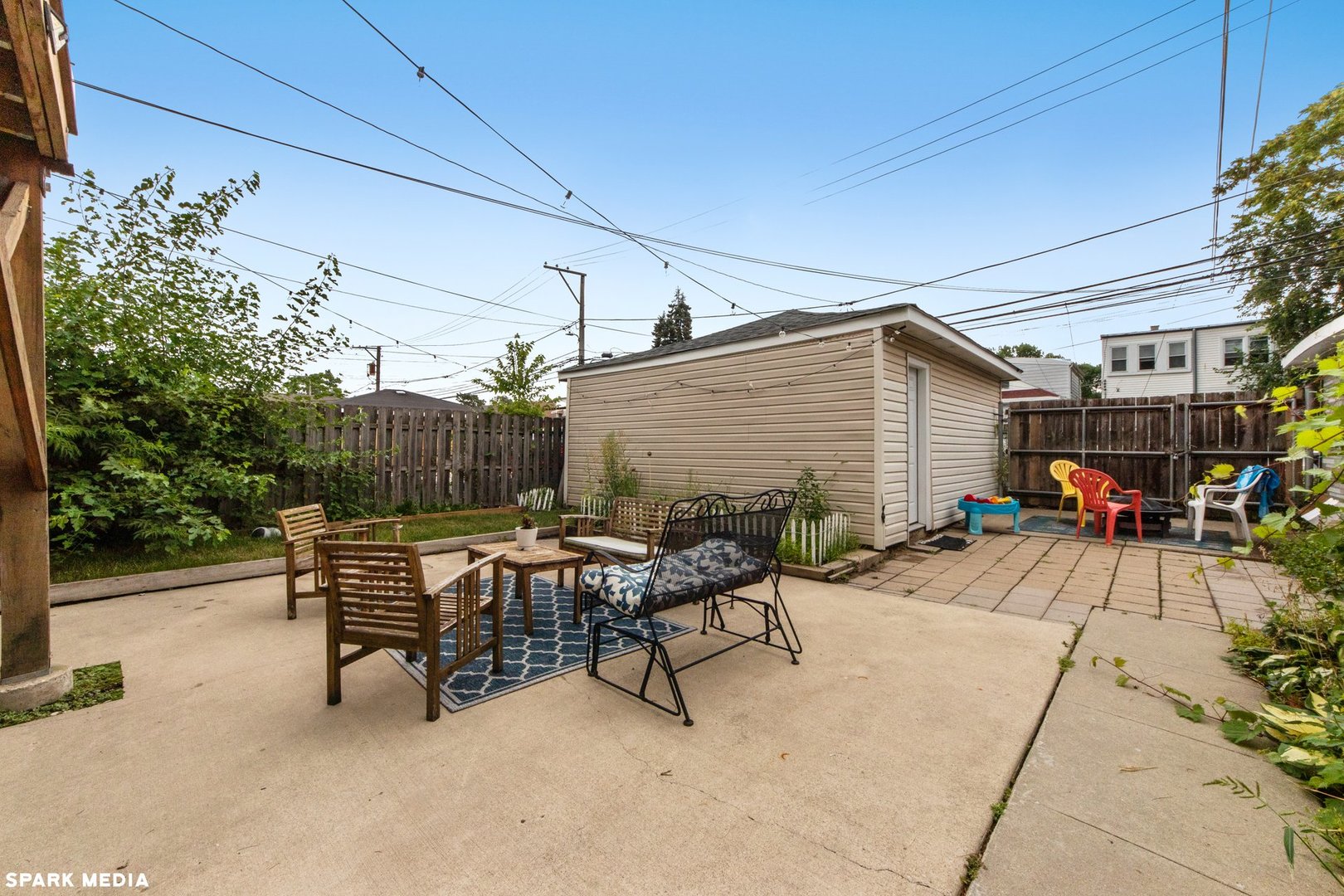 1621 N Mcvicker Avenue 1 Property Photo 20