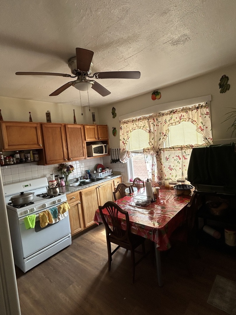 12680284 Property Photo 10