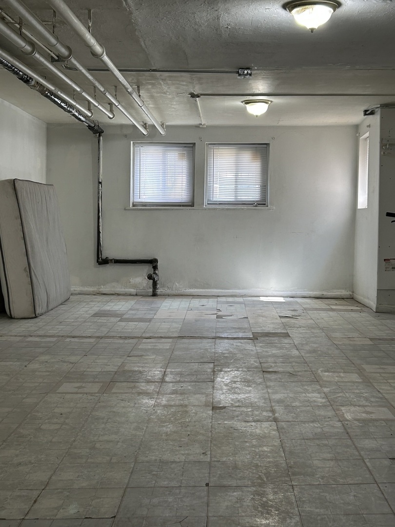 12680284 Property Photo 14