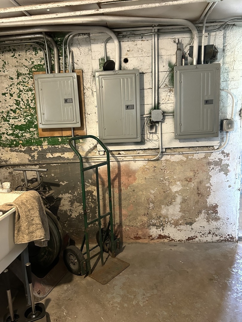 12680284 Property Photo 18