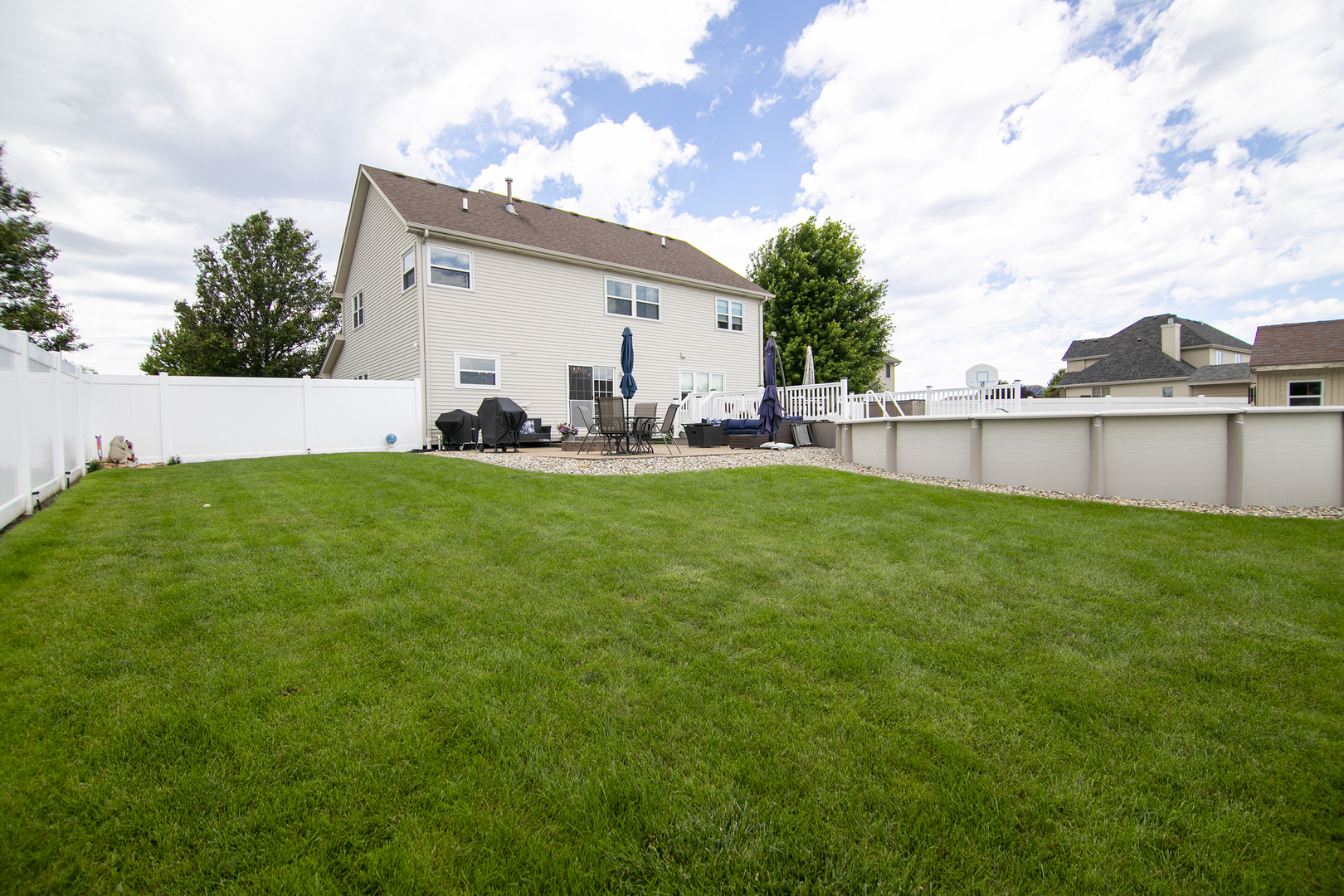 1684 Derby Drive Property Photo 11