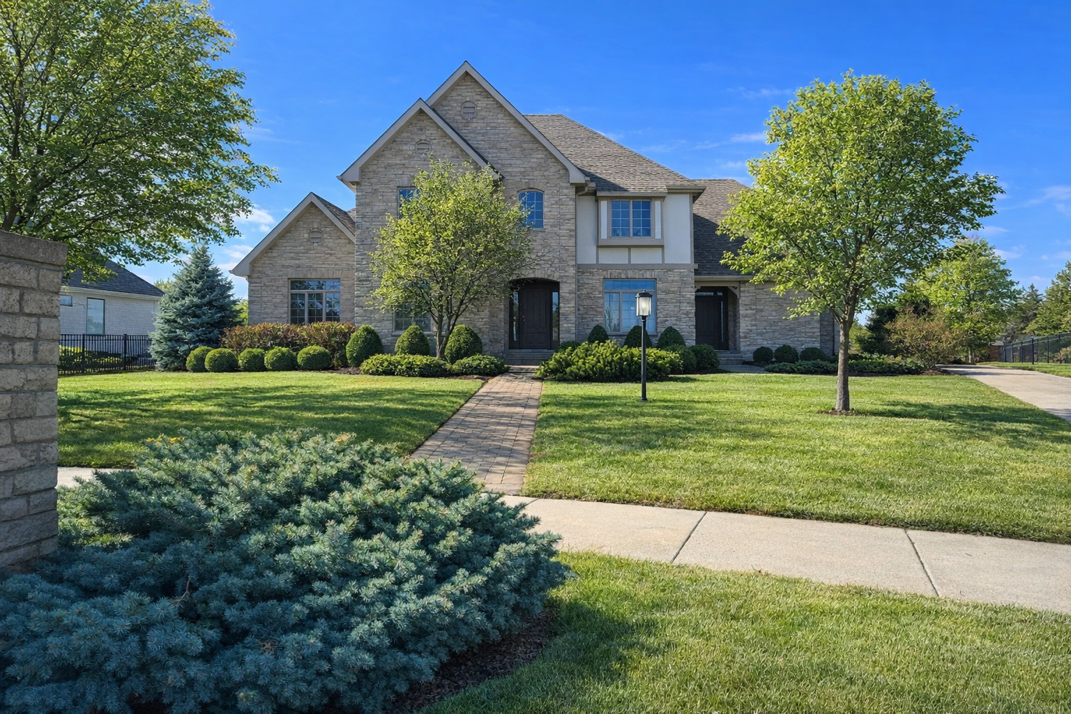 2610 Castlerock Drive Property Photo 1