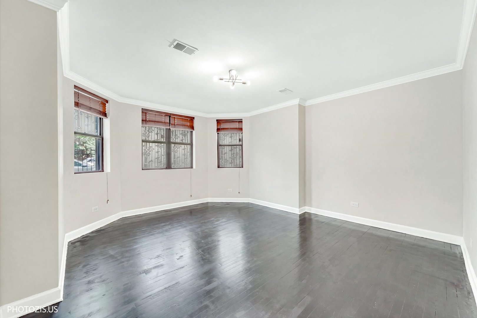 6254 N Bell Avenue T Property Photo 6