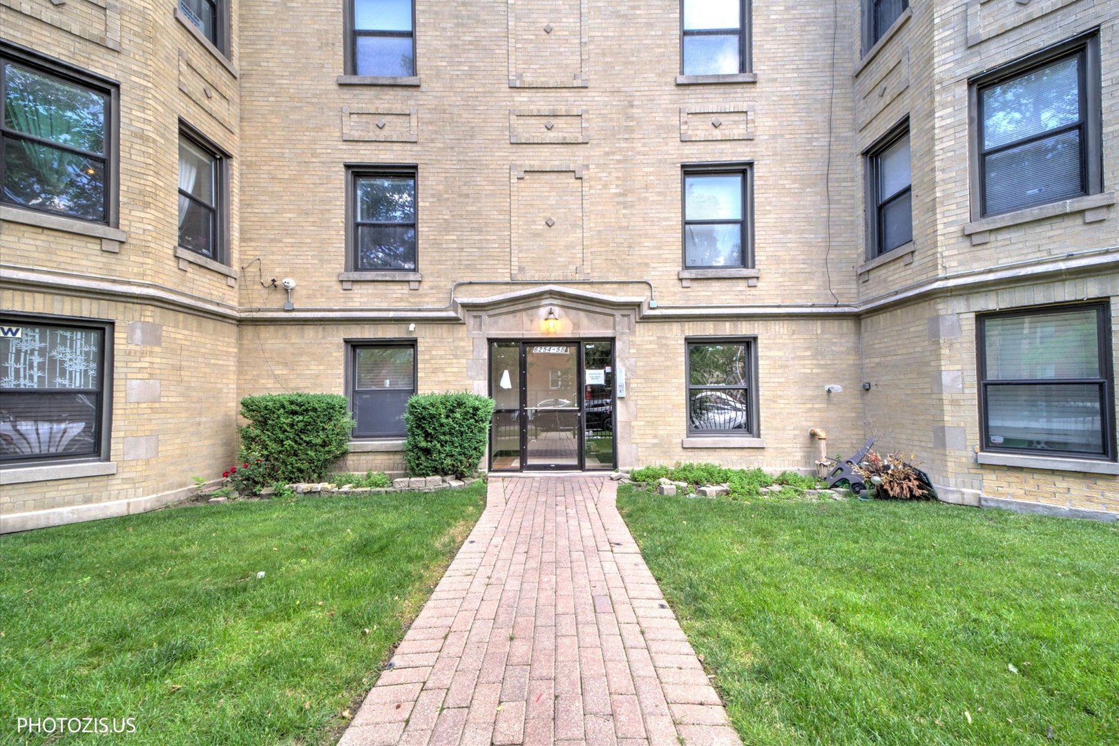 6254 N Bell Avenue T Property Photo 16