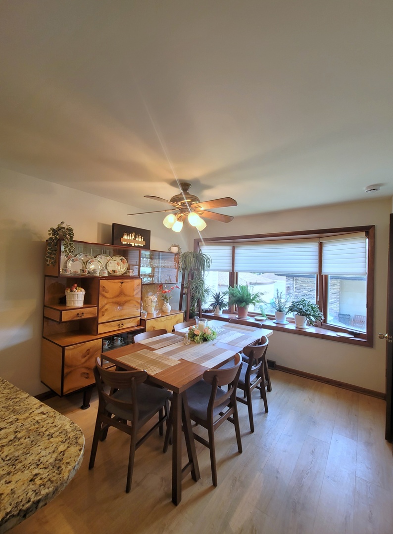 7043 40th Street Property Photo 9