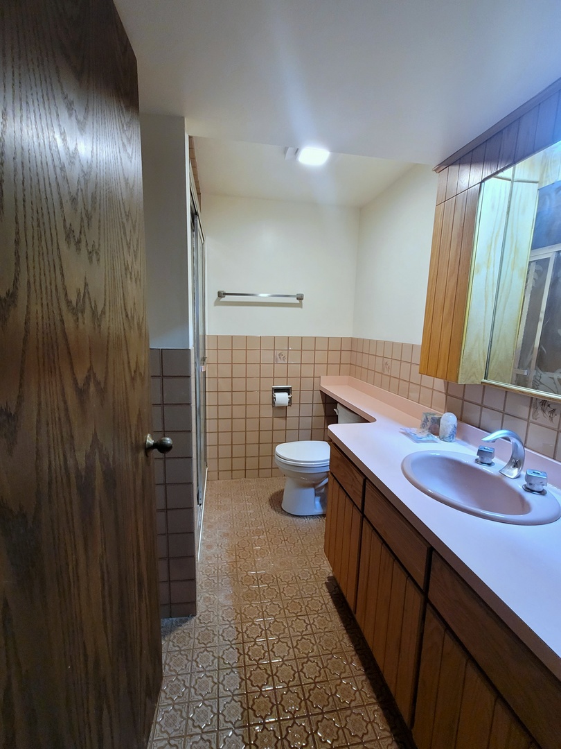7043 40th Street Property Photo 12