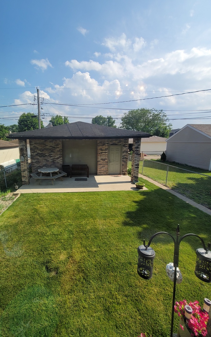 7043 40th Street Property Photo 17