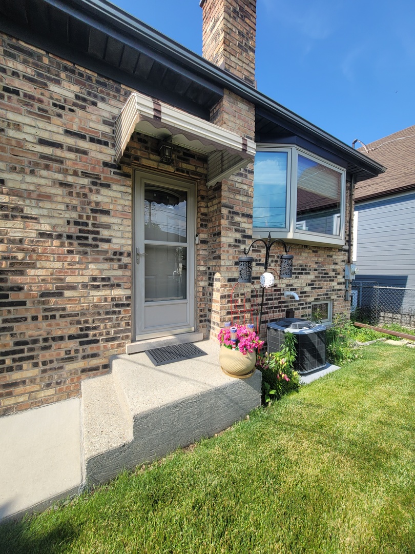 7043 40th Street Property Photo 19