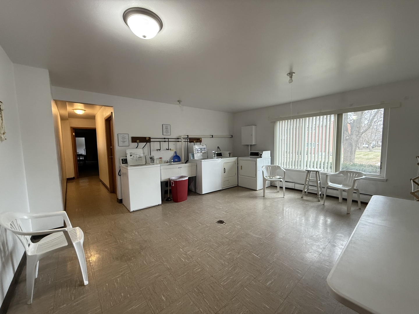 124 N Whistler Avenue B8 Property Photo 25
