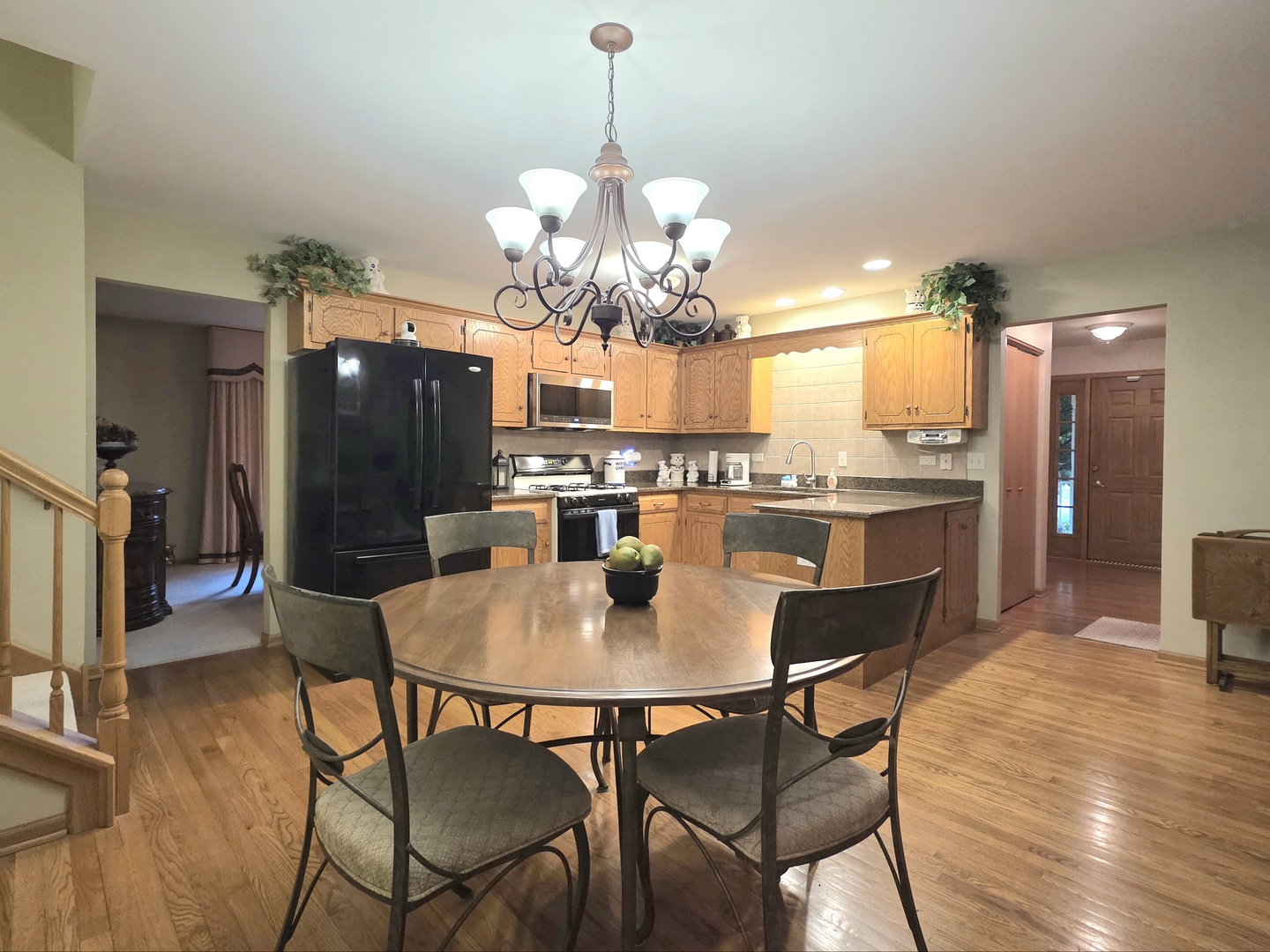 601 Lisson Property Photo 4