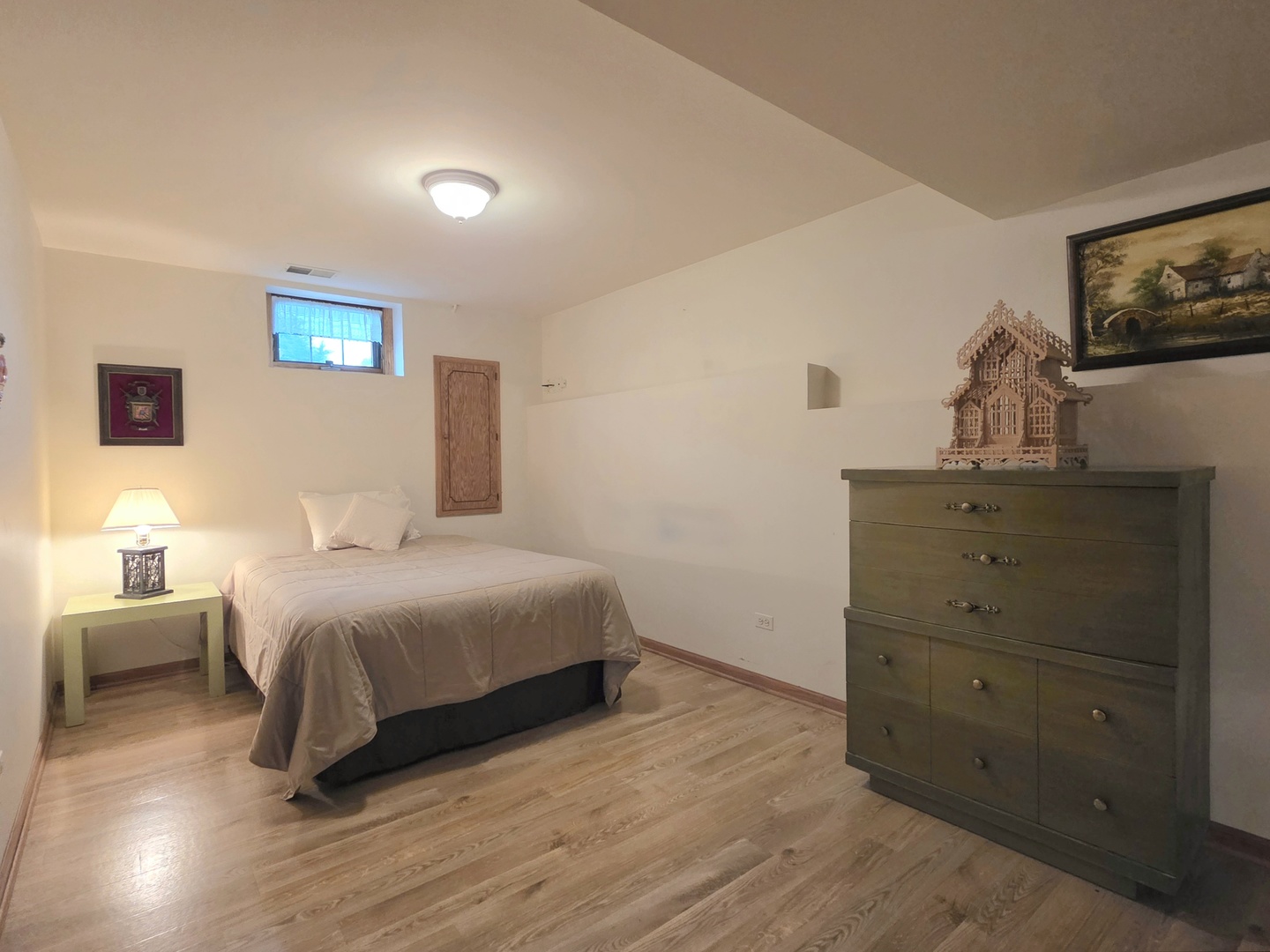 601 Lisson Property Photo 17