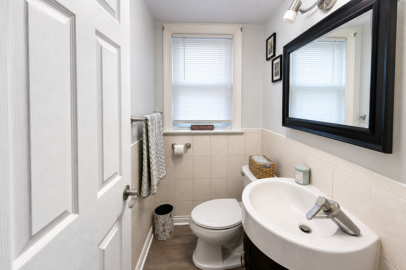 3844 W 61st Street Property Photo 14