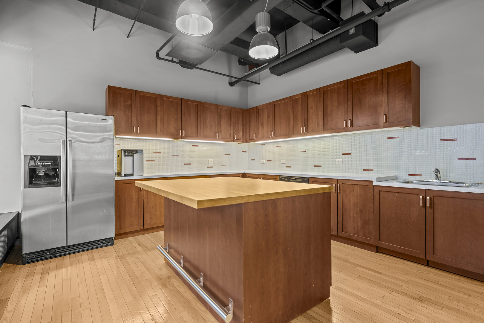 55 W Wacker Drive 350 Property Photo 7