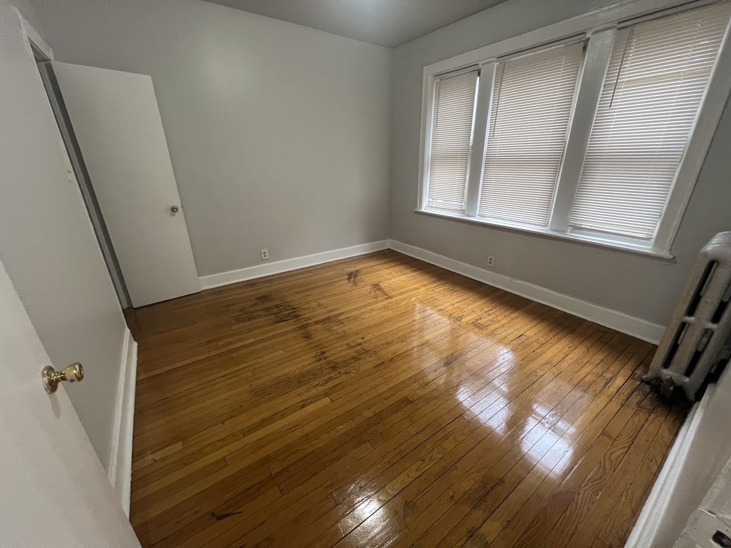 6802 S Clyde Avenue 2 Property Photo 3