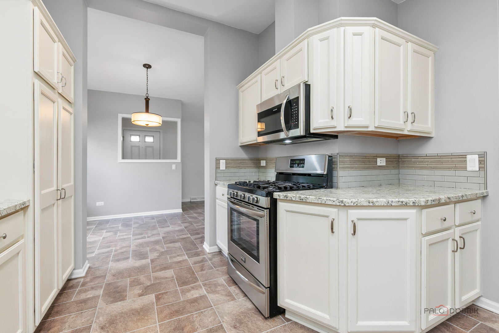 1815 Paddock Court Property Photo 13