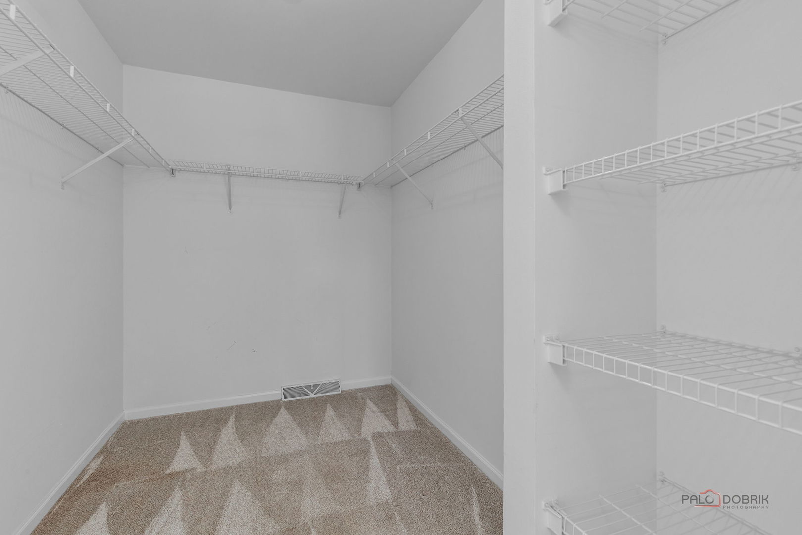 1815 Paddock Court Property Photo 23