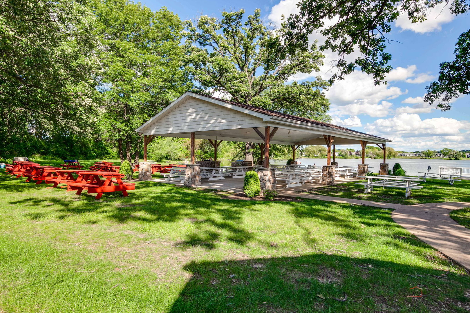 1815 Paddock Court Property Photo 45