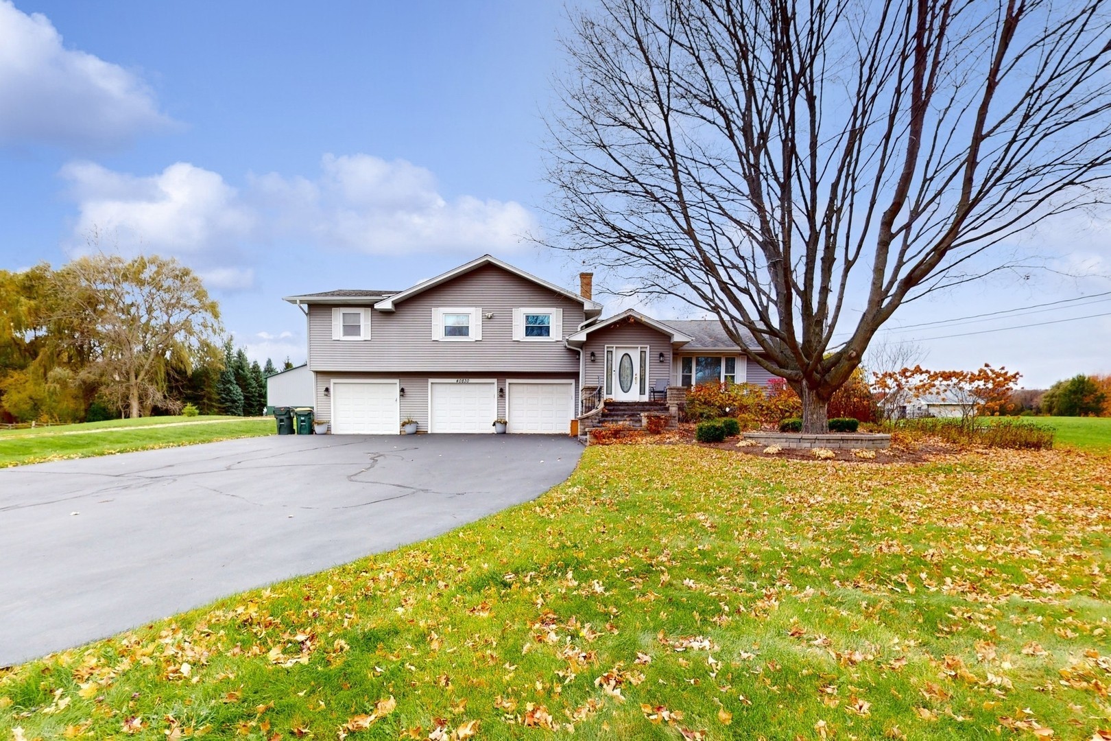40830 N Mill Creek Road Property Photo 1