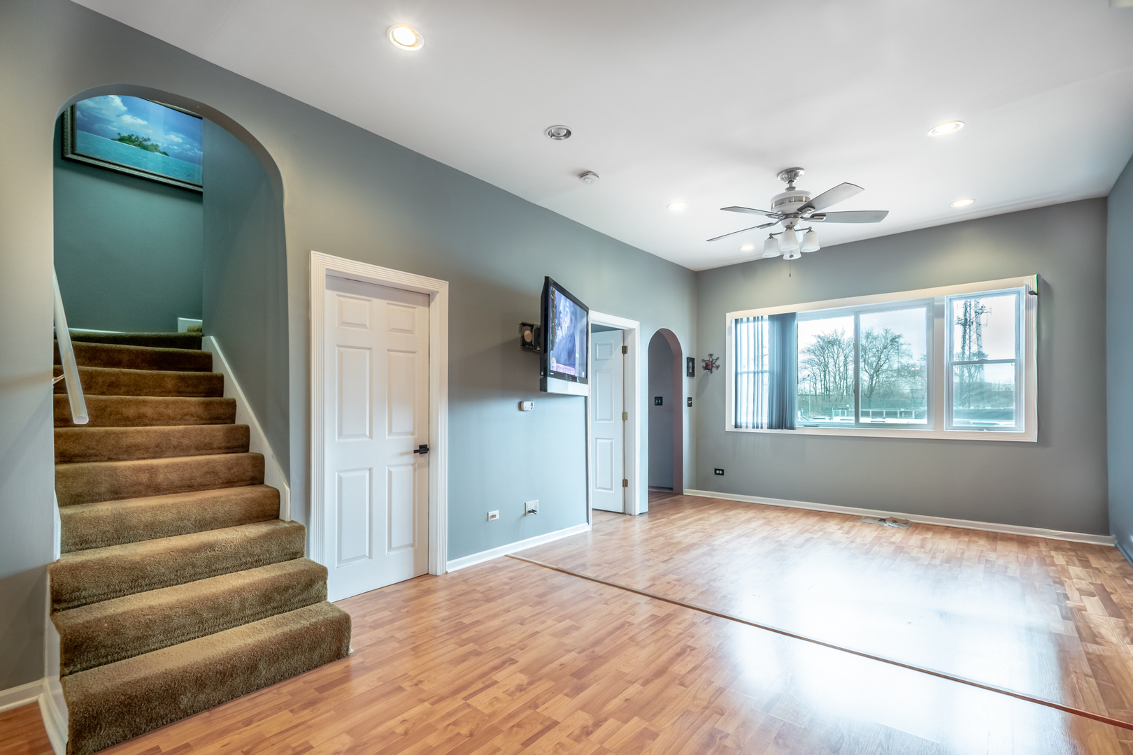 3024 East Avenue Property Photo 6