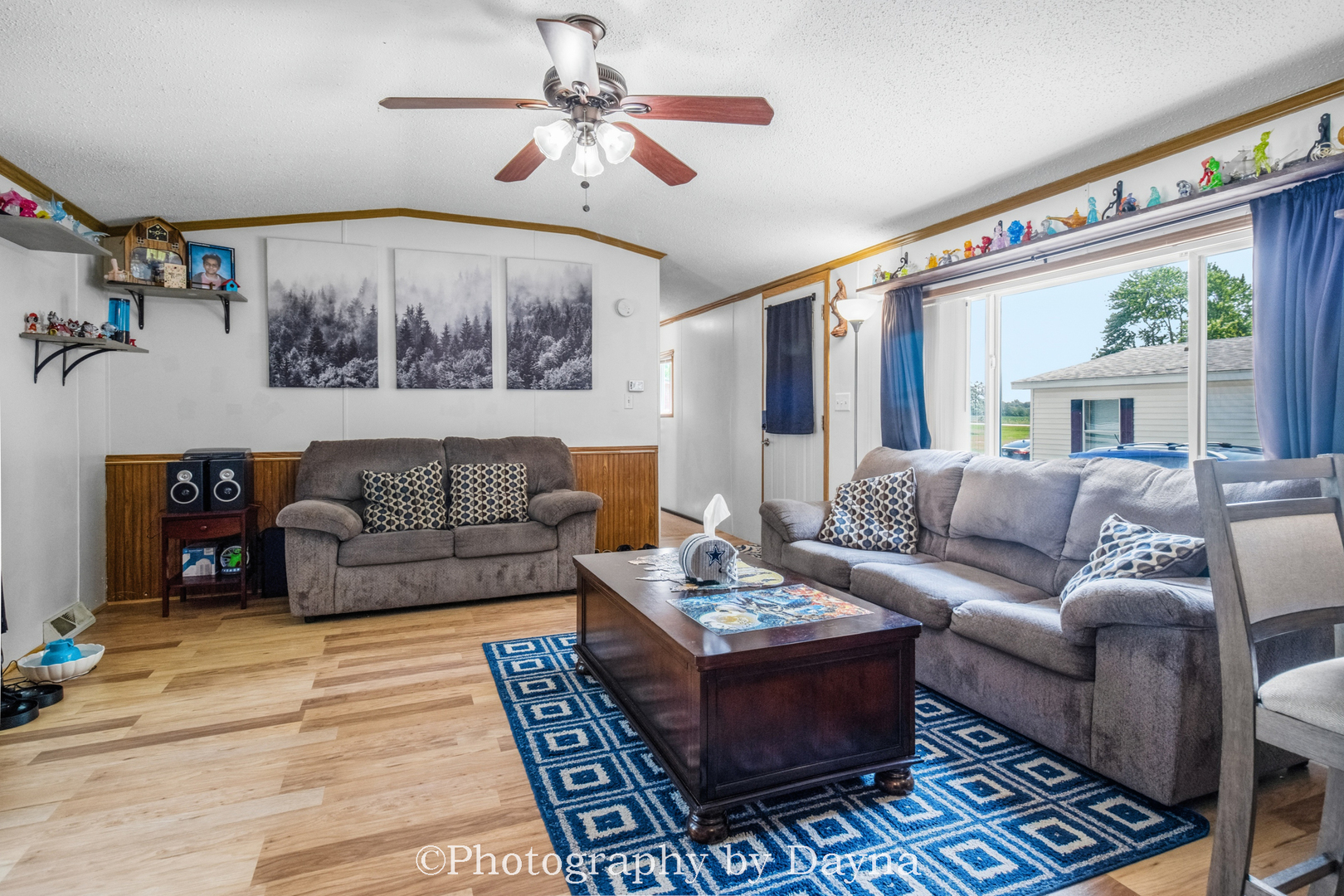 8 Berry Lane Property Photo 4