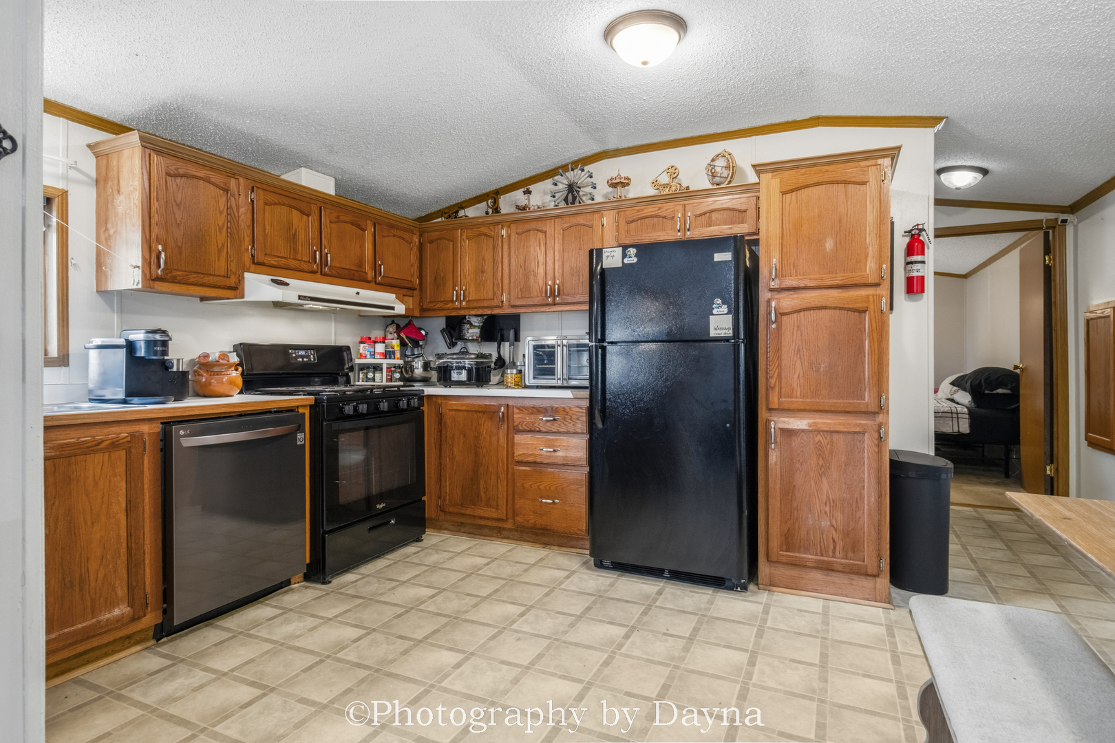 8 Berry Lane Property Photo 5