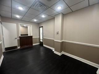 200 E Willow Avenue 203 Property Photo 6