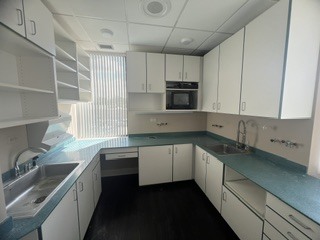 200 E Willow Avenue 203 Property Photo 13